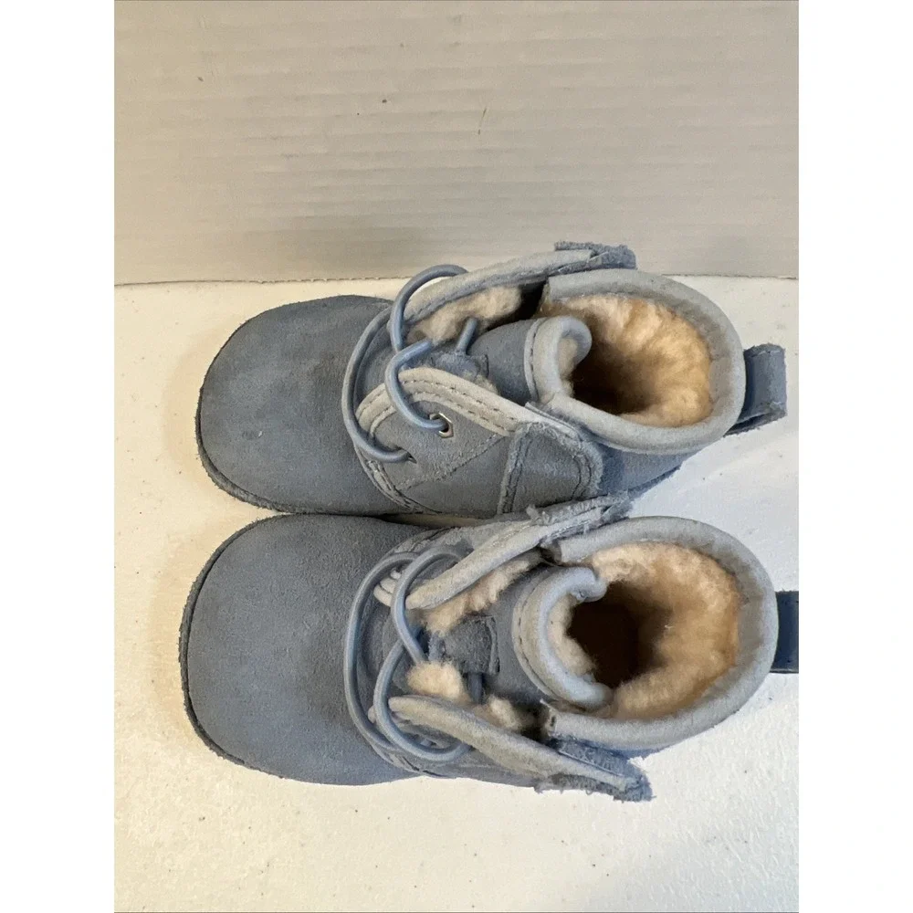 UGG Suede Blue Baby Booties Neumel Fleece Lined Easy On Off Toddler Size 4/5